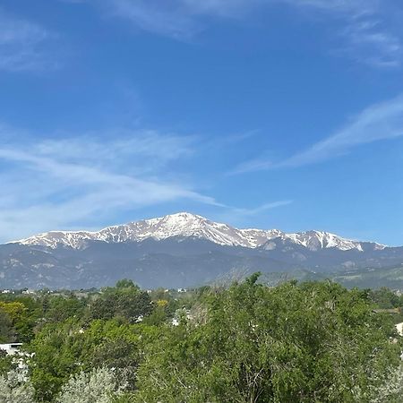 Hyatt Place Colorado Springs Garden Of The Gods Экстерьер фото