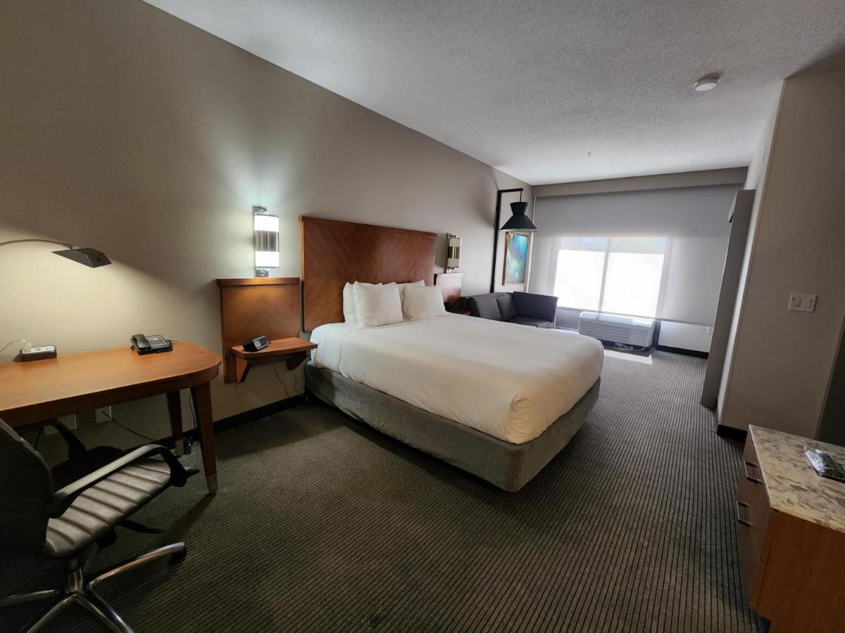 Hyatt Place Colorado Springs Garden Of The Gods Экстерьер фото
