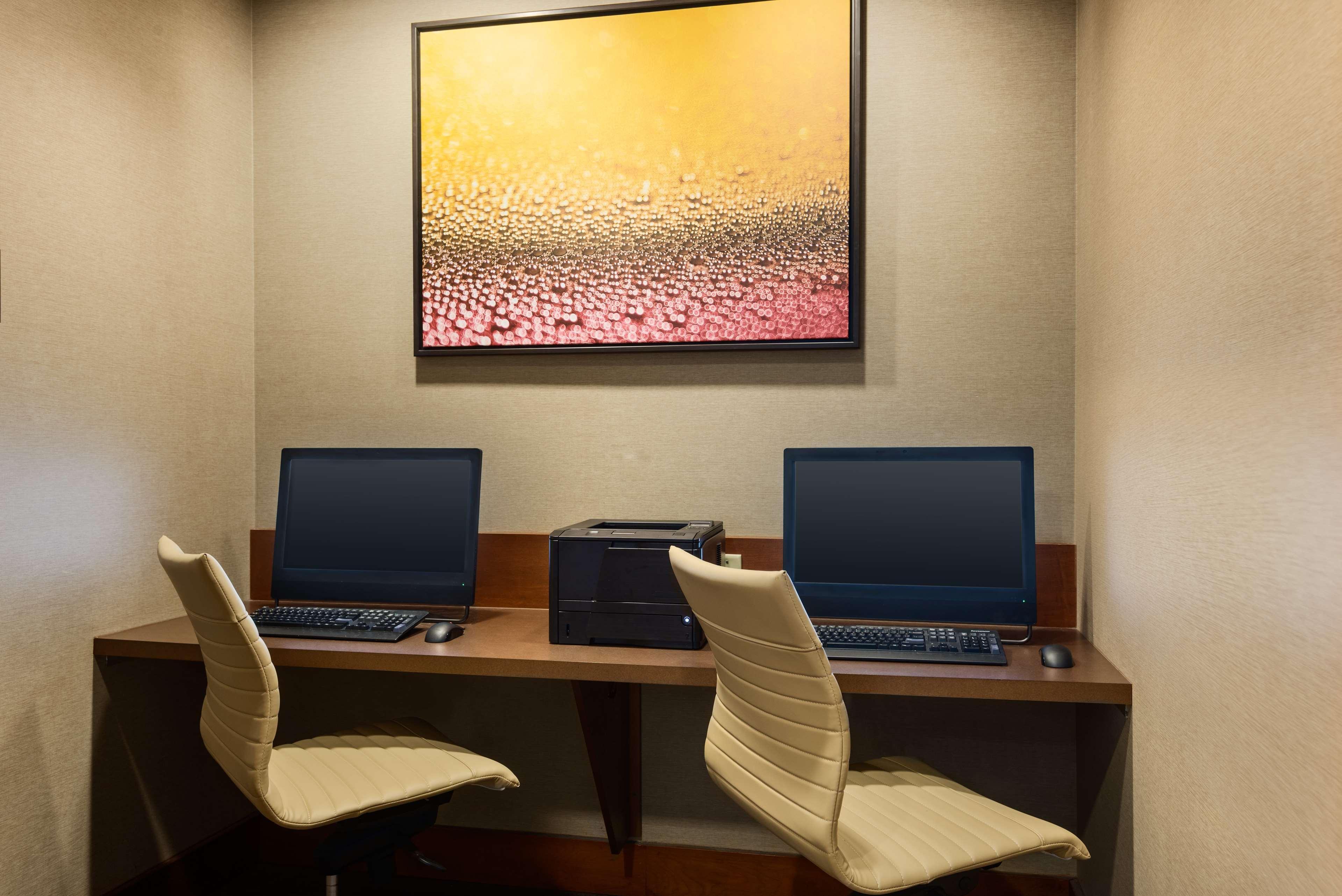 Hyatt Place Colorado Springs Garden Of The Gods Экстерьер фото